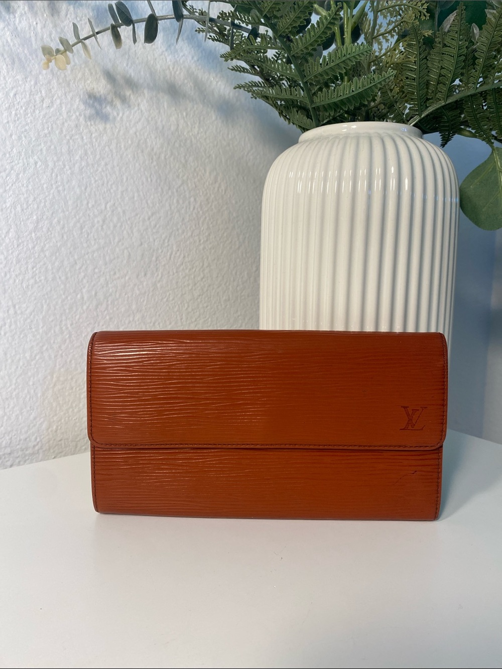 Vintage Louis Vuitton Epi Leather Sarah Wallet